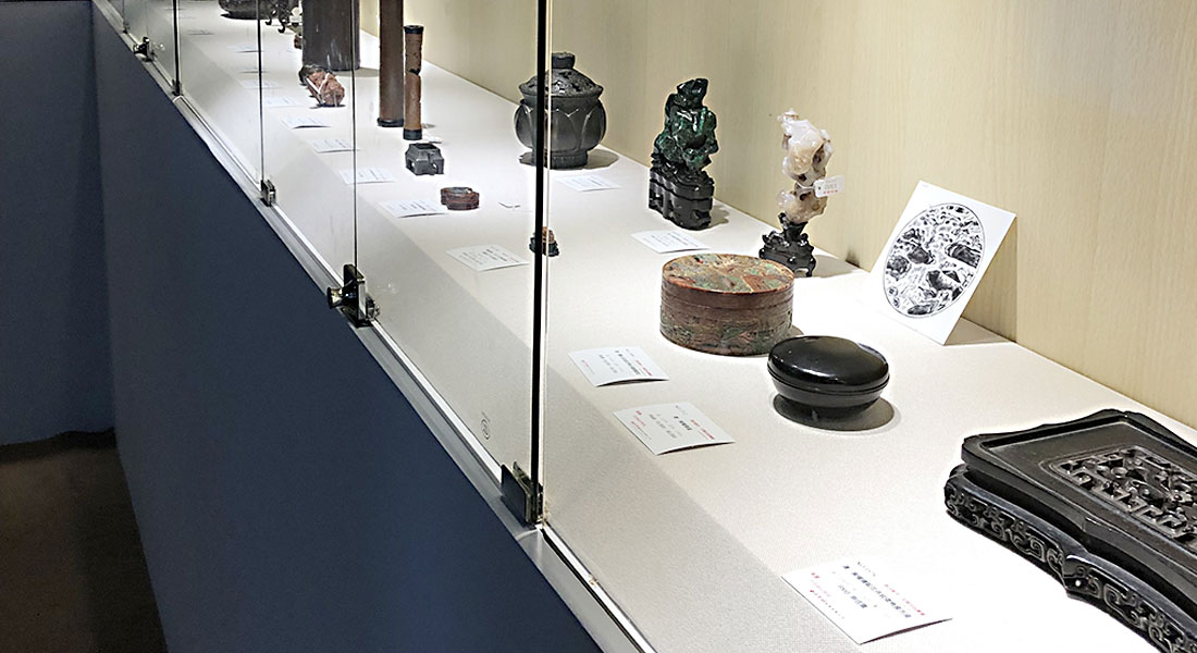 木质瓷杂展柜，瓷器展柜